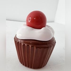 Adorable Vintage Avon Cupcake Cologne Bottle